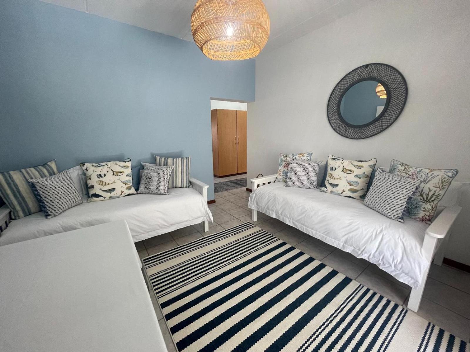 Footprints In Kleinmond Hotel Room photo