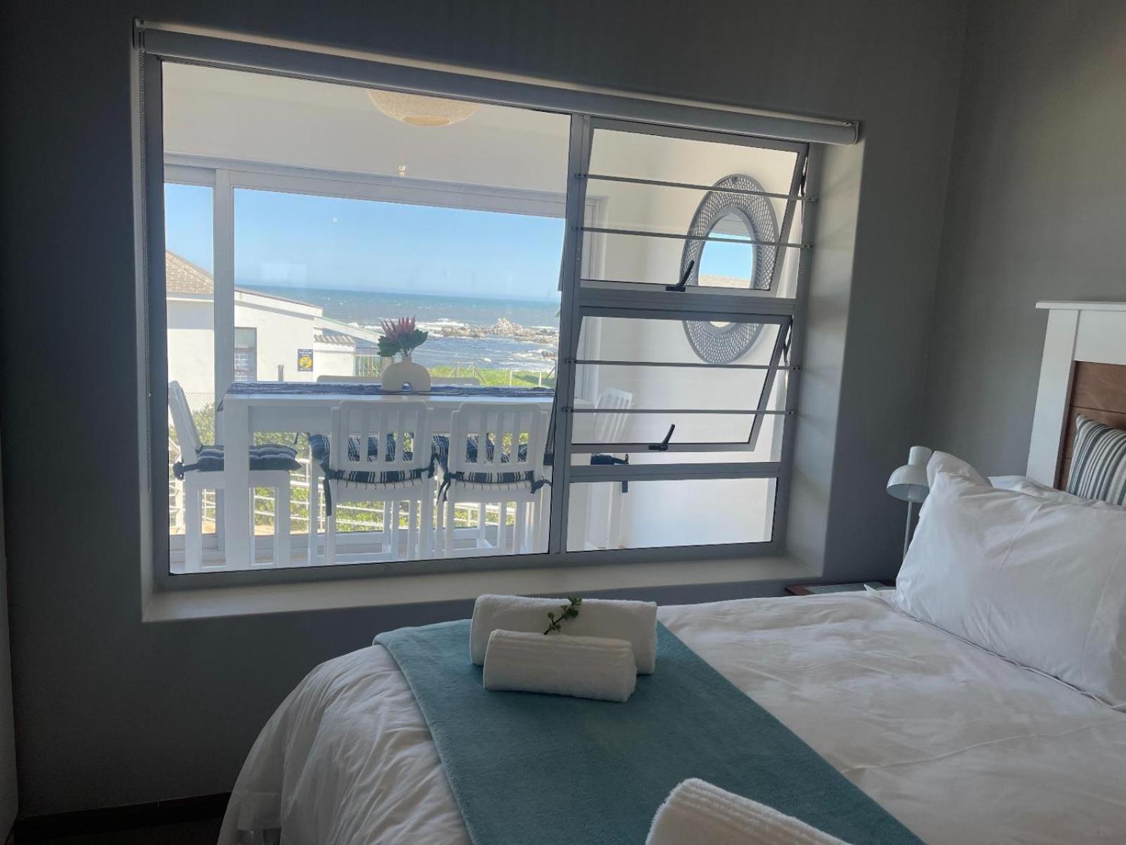 Footprints In Kleinmond Hotel Room photo